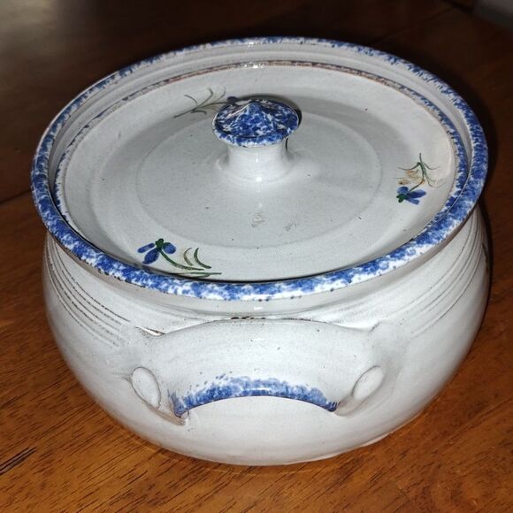 Owens Pottery Twist Handle Lidded Baker, Seagrove NC, Signed Nancy Owens Brewer - Picture 5 of 7